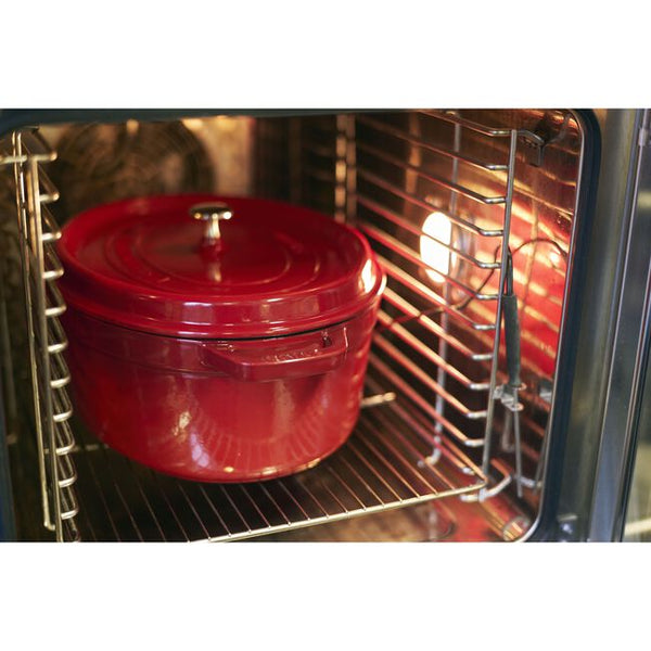 Staub Oval Cocotte - 7.1 QT