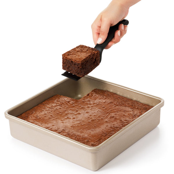 OXO Good Grips Nylon Cut & Serve Turner