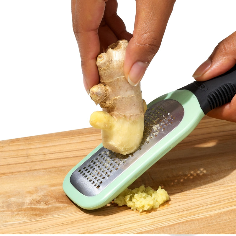 OXO Good Grips Etched Ginger & Garlic Grater