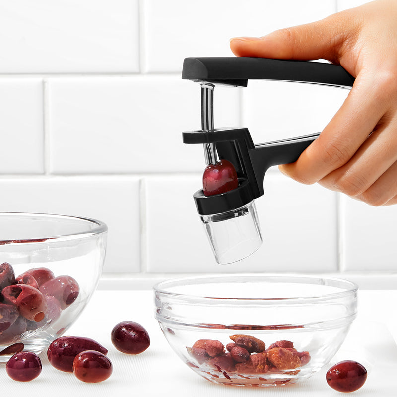 OXO Good Grips Cherry-Olive Pitter