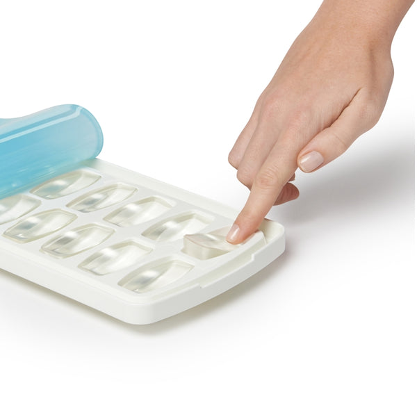 OXO Good Grips No-Spill Ice Cube Tray
