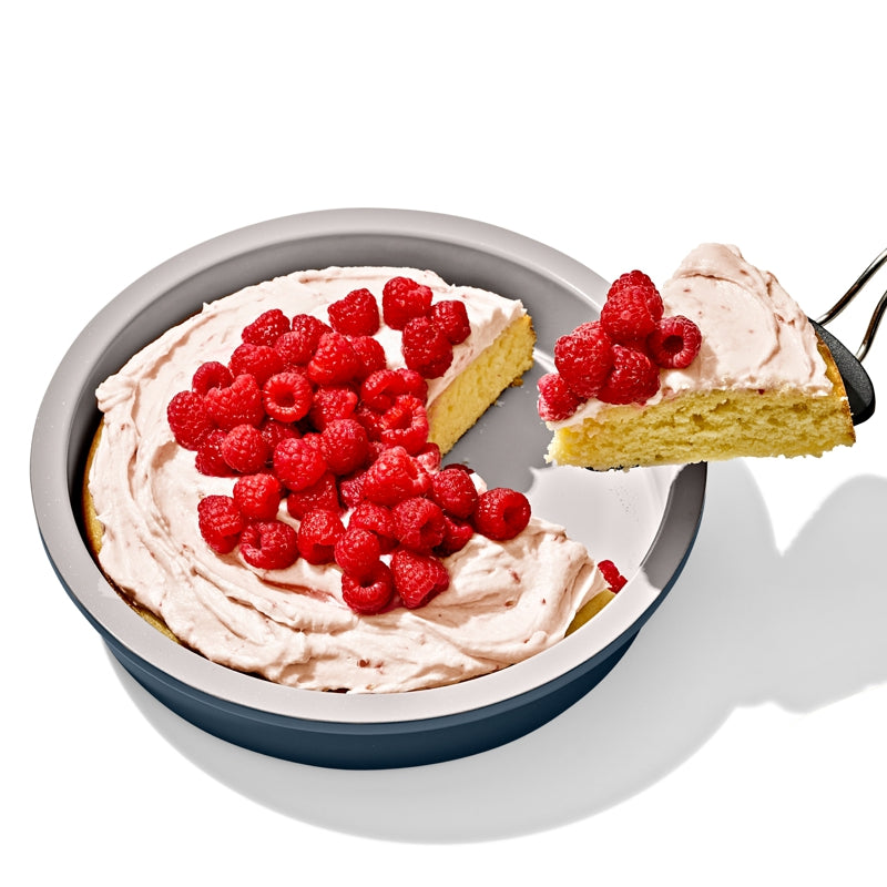 OXO Good Grips Non-Stick Pro Ceramic Round Cake Pan