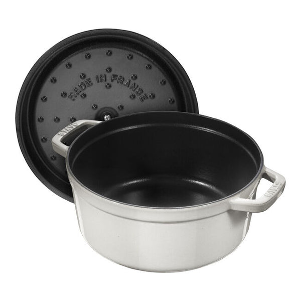 Staub Round Cocotte - 3.9QT