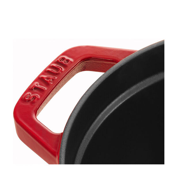 Staub Oval Cocotte - 7.1 QT