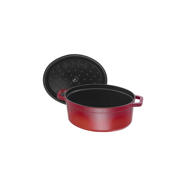 Staub Oval Cocotte - 7. 1 QT