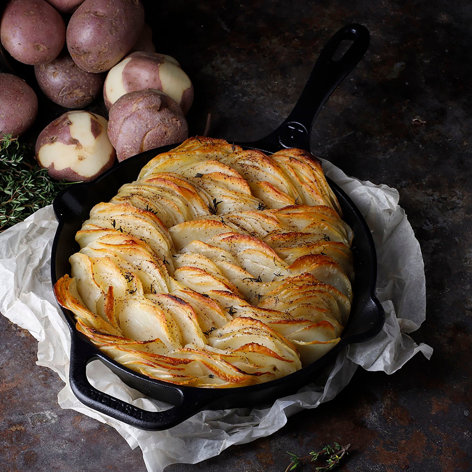 Victoria Cast Iron Skillet - 10 Inch