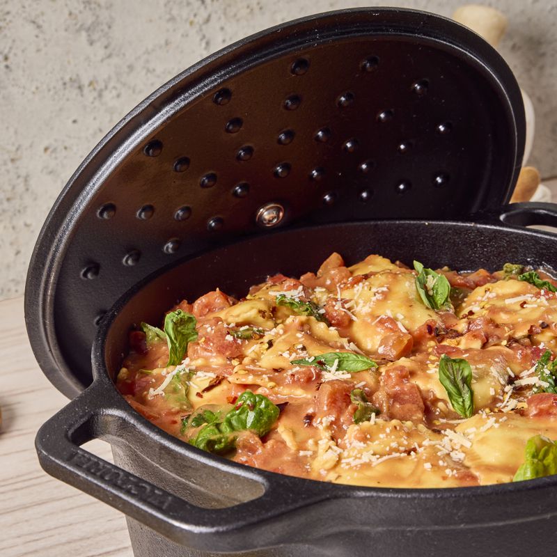 Cast Iron Dutch Oven - 3.8L