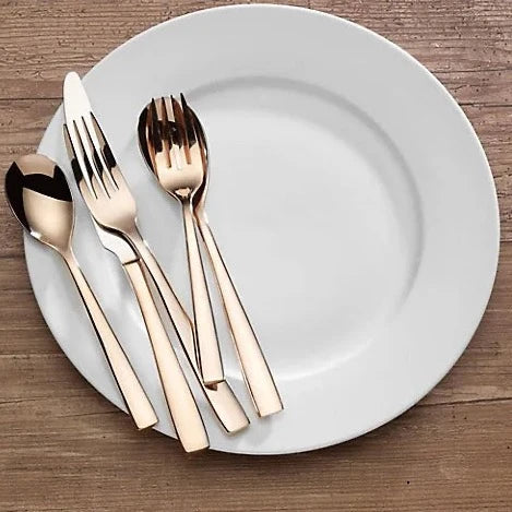 Mikasa Delano 20 Piece Flatware Set