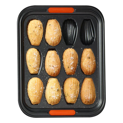 Le Creuset 12 Cup Madeleine Tray