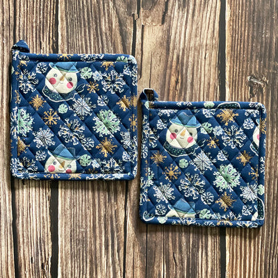 Mahogany Snowman and Snowflakes Pot Holder - Set of 2
