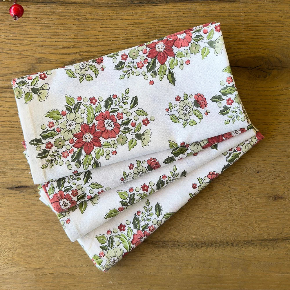 Mahogany Holly & Berry Cloth Napkins - Set of 4