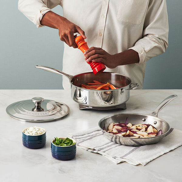 Le Creuset Stackable Ramekins - Set of 2