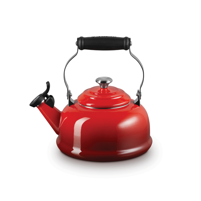 Le Creuset Classic Whistling Kettle - 1.7 L (1.8 QT)