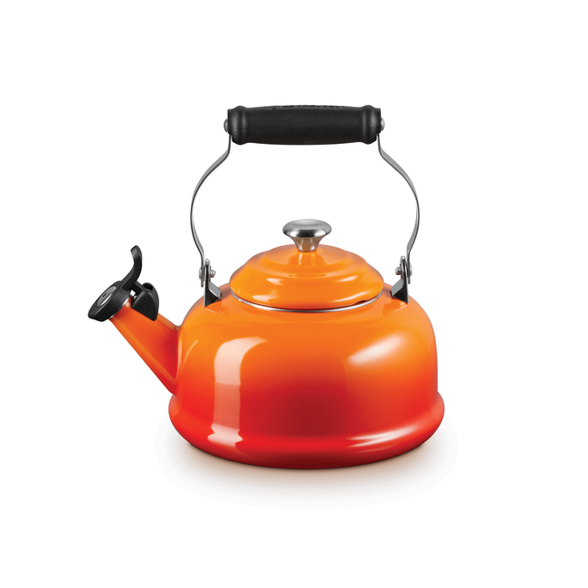 Le Creuset Classic Whistling Kettle - 1.7 L (1.8 QT)