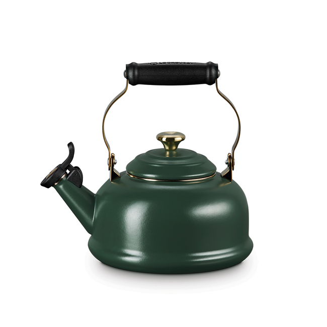 Le Creuset Classic Whistling Kettle - 1.7 L (1.8 QT)