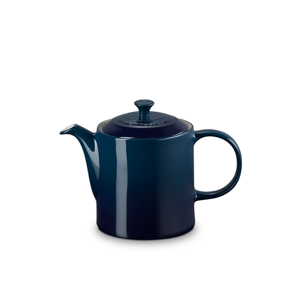 Le Creuset Grand Teapot