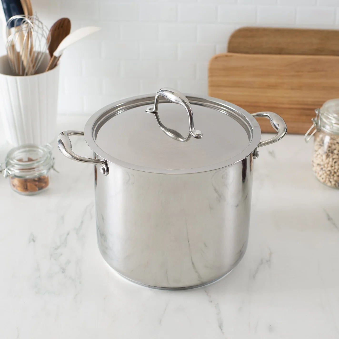 Meyer Accolade Stainless Steel 9L Stockpot with Cover